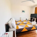 Casa Irina Costinesti 公寓