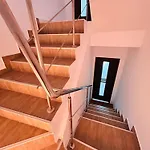 Casa Irina Costinesti * Schitu