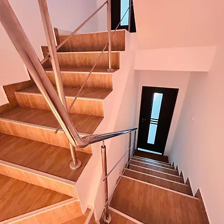 Casa Irina Costinesti * Schitu