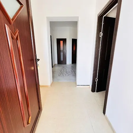 Casa Irina Costinesti Апартаменты Schitu